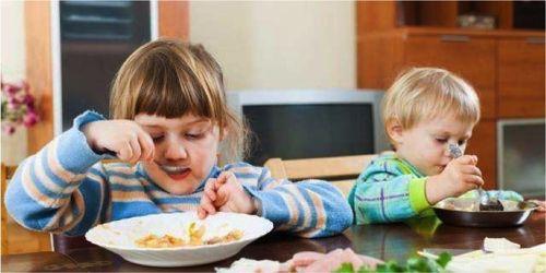 娱乐吃瓜酱跟妈妈要钱,娱乐吃瓜酱向妈妈“借”钱的温馨一幕